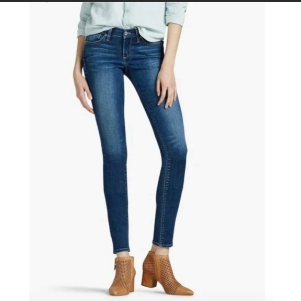 Lucky Brand Charlie Skinny Blue Jeans in Size 2/26.  Medium Wash. - Picture 3 of 13